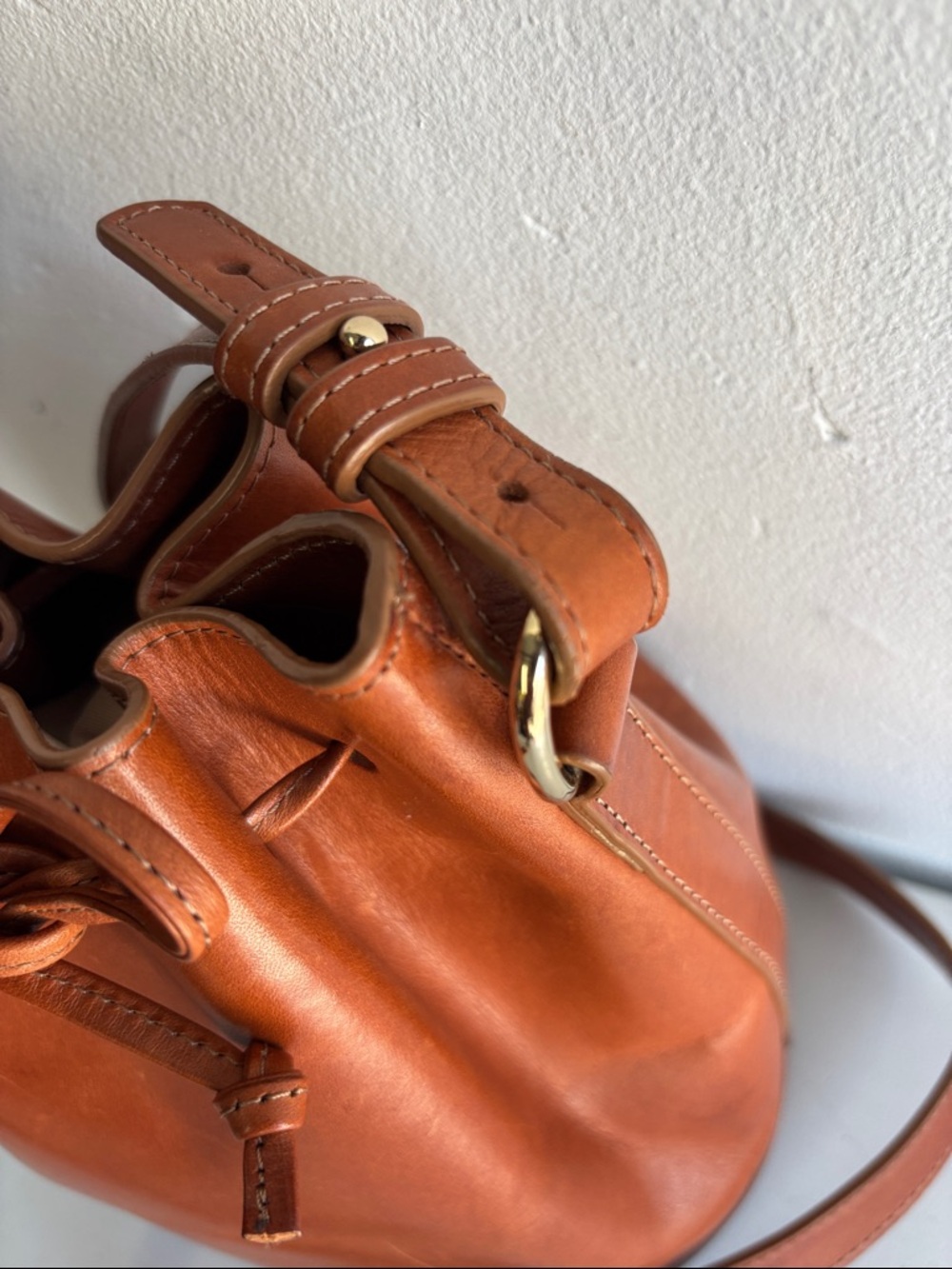 Sezane Farrow Mini Bag in Natural Heritage Leather Bucket Bag - Picture 7 of 12
